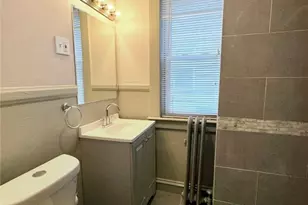 31 Richter St, Providence, RI 02908 - Photo 9