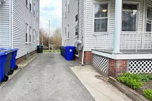 31 Richter St, Providence, RI 02908 - Photo 19