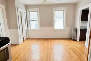 31 Richter St, Providence, RI 02908 - Photo 7