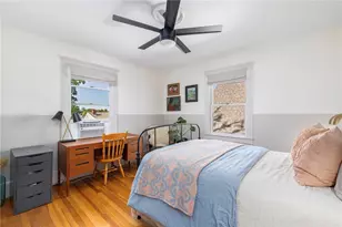 23 Lawn Ave, Warwick, RI 02888 - Photo 31