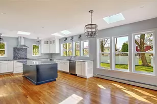 8 Bay Ave, Barrington, RI 02806 - Photo 17