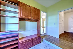 8 Bay Ave, Barrington, RI 02806 - Photo 31