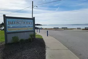 8 Bay Ave, Barrington, RI 02806 - Photo 11