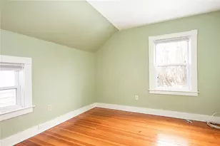 5 Cummings Rd, Newport, RI 02840 - Photo 19