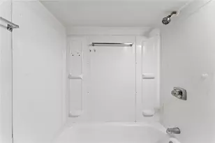 102 Overhill Rd, Providence, RI 02906 - Photo 35