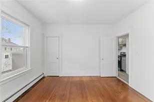 102 Overhill Rd, Providence, RI 02906 - Photo 21
