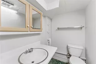 102 Overhill Rd, Providence, RI 02906 - Photo 31