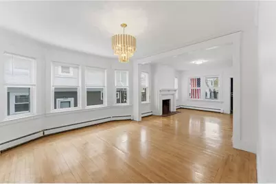 102 Overhill Road, Providence, RI 02906 - Photo 9