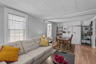 32 Houston Ave, Newport, RI 02840 - Photo 15