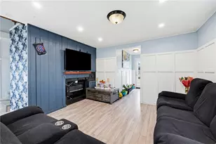 196 Simmonsville Ave, Johnston, RI 02919 - Photo 9