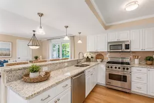 20 Narragansett Ave, Narragansett, RI 02882 - Photo 7