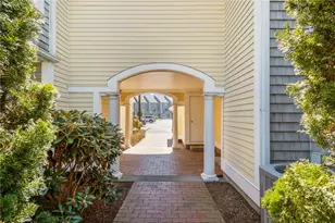 20 Narragansett Ave, Narragansett, RI 02882 - Photo 27