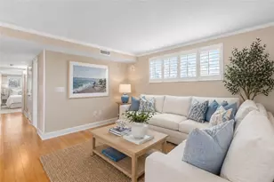 20 Narragansett Ave, Narragansett, RI 02882 - Photo 3