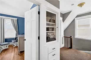 43 Longwood Ave, Providence, RI 02908 - Photo 19