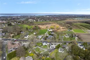 599 East Main Rd, Middletown, RI 02842 - Photo 11