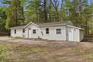 788 Phillips Hill Rd, Coventry, RI 02816 - Photo 37