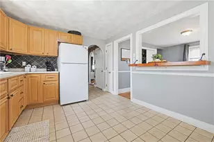 70 East St, West Warwick, RI 02893 - Photo 5