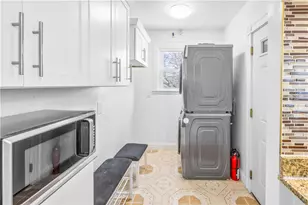 651 Pleasant Valley Pkwy, Providence, RI 02908 - Photo 15