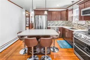 651 Pleasant Valley Pkwy, Providence, RI 02908 - Photo 25
