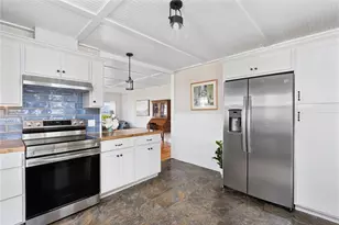 214 Charlotte Dr, Warwick, RI 02818 - Photo 9