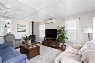 214 Charlotte Dr, Warwick, RI 02818 - Photo 21