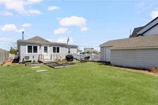 214 Charlotte Dr, Warwick, RI 02818 - Photo 41