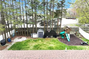 53 Fisher St, North Providence, RI 02911 - Photo 41