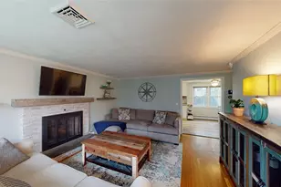 53 Fisher St, North Providence, RI 02911 - Photo 5