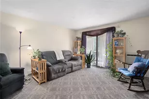 1190 Charles St, North Providence, RI 02904 - Photo 5