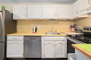 1190 Charles St, North Providence, RI 02904 - Photo 3
