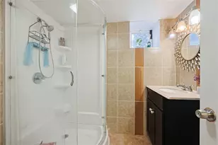 133 Trenton St, Pawtucket, RI 02860 - Photo 9