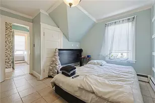 133 Trenton St, Pawtucket, RI 02860 - Photo 17