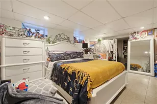 133 Trenton St, Pawtucket, RI 02860 - Photo 25