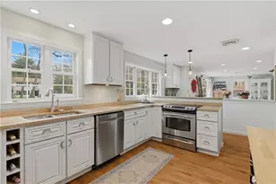 315 Angell Rd, Lincoln, RI 02865 - Photo 9