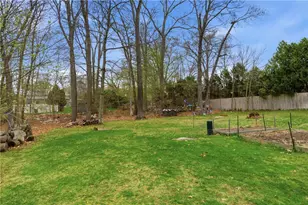 315 Angell Rd, Lincoln, RI 02865 - Photo 29