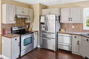 272 Nicholas Rd, Coventry, RI 02827 - Photo 3