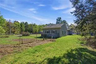 330 Harkney Hill Rd, Coventry, RI 02816 - Photo 5