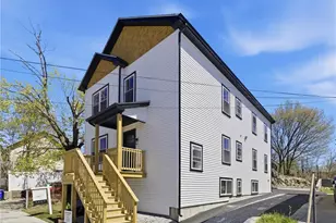 35 Mt Pleasant Ave, Providence, RI 02908 - Photo 27