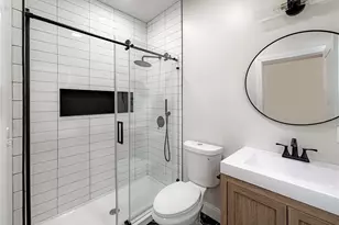 35 Mt Pleasant Ave, Providence, RI 02908 - Photo 19