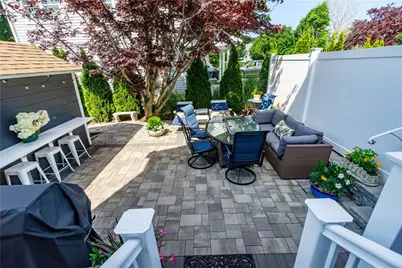 19 Eustis Avenue, Newport, RI 02840 - Photo 37