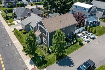 19 Eustis Avenue, Newport, RI 02840 - Photo 33