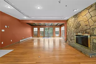 300 Twin River Rd, Lincoln, RI 02865 - Photo 15