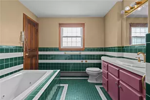 300 Twin River Rd, Lincoln, RI 02865 - Photo 21