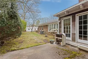 300 Twin River Rd, Lincoln, RI 02865 - Photo 41