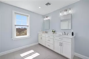 1046 Ocean Rd, Narragansett, RI 02882 - Photo 43
