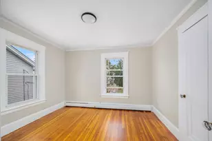 41 Tyndall Ave, Providence, RI 02908 - Photo 11
