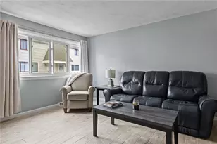 4160 Post Rd, East Greenwich, RI 02818 - Photo 13