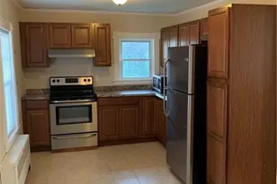 14 Wallace Ave, Warwick, RI 02886 - Photo 9