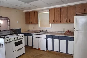 222 Grove St, Woonsocket, RI 02895 - Photo 5