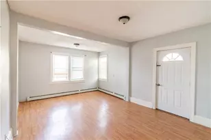 14 Shafter St, Providence, RI 02909 - Photo 3